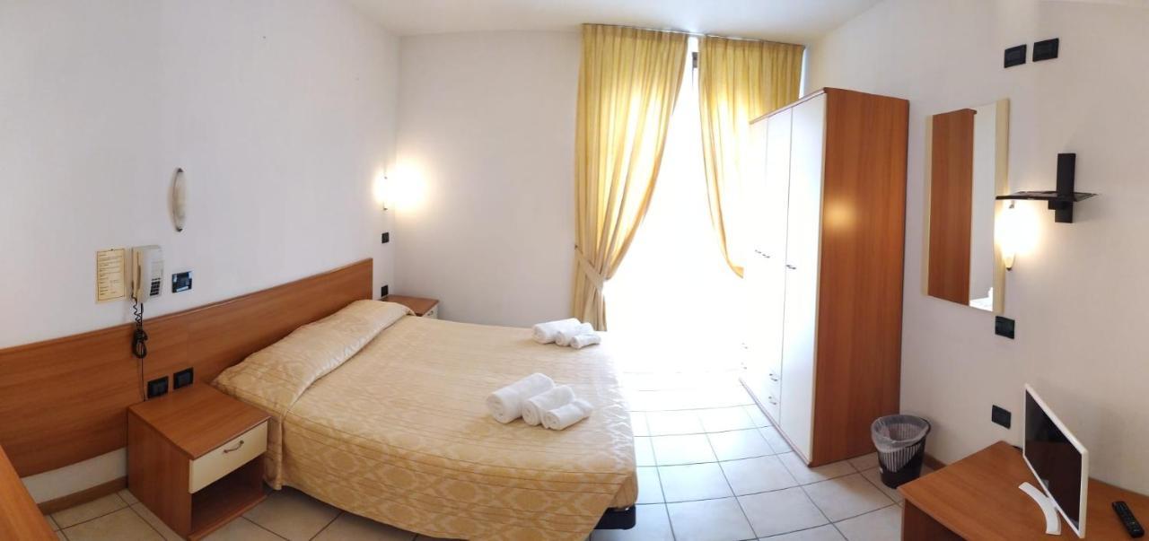 Hotel La Pace Bagno di Romagna Extérieur photo